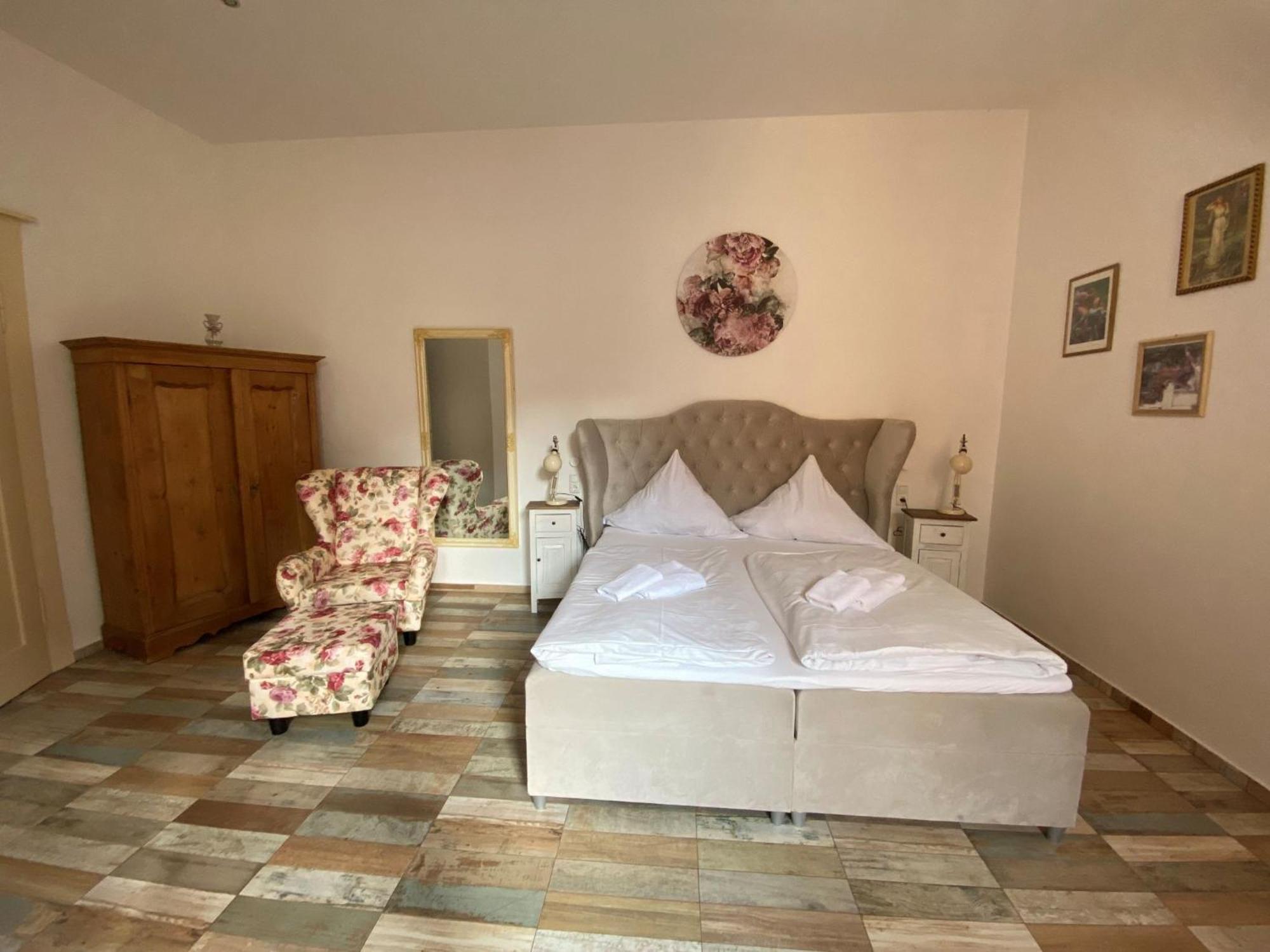 Avalon Bed & Breakfast Themen/- Nichtraucherhotel Hannover Eksteriør billede