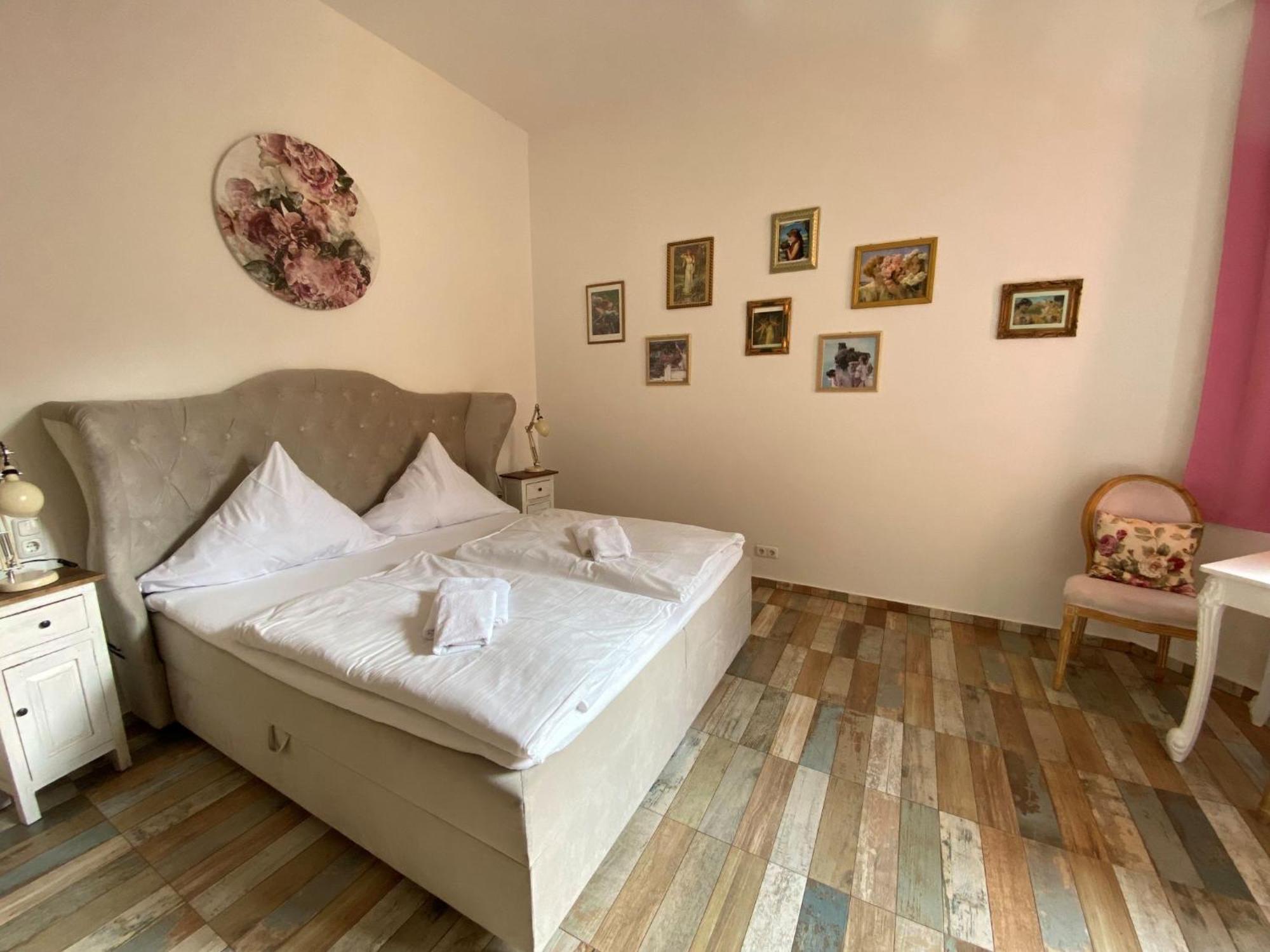Avalon Bed & Breakfast Themen/- Nichtraucherhotel Hannover Eksteriør billede
