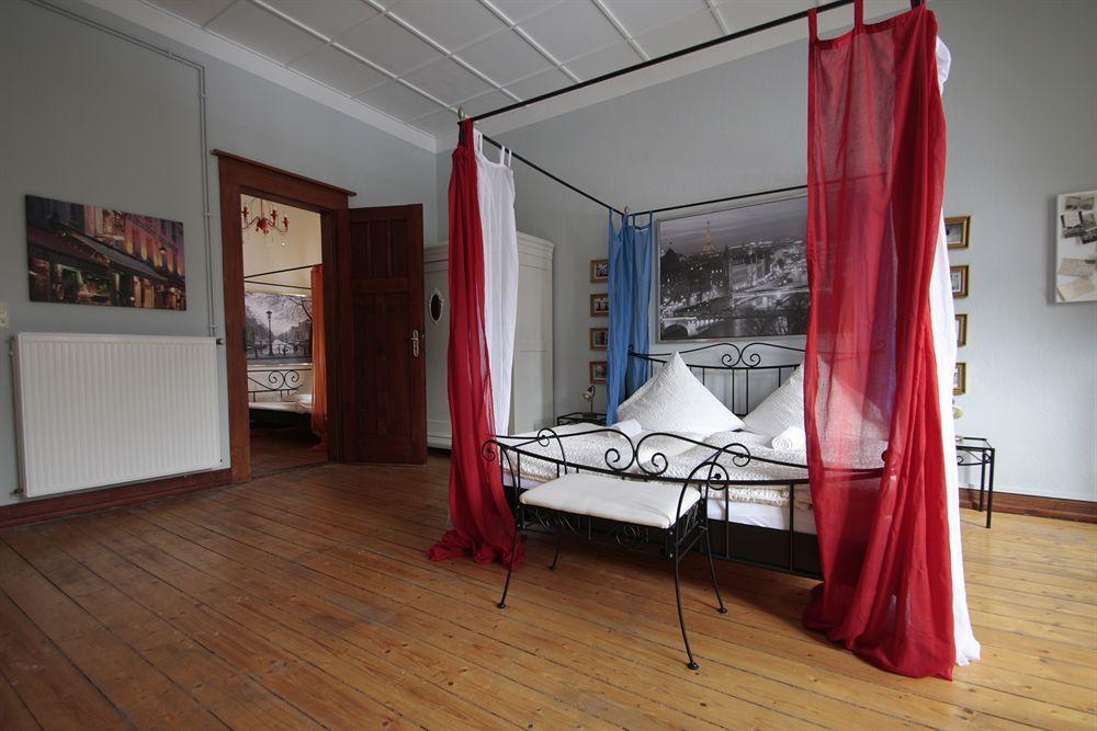 Avalon Bed & Breakfast Themen/- Nichtraucherhotel Hannover Eksteriør billede
