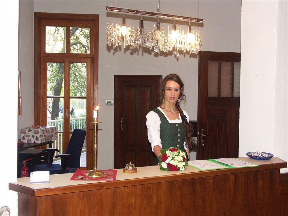 Avalon Bed & Breakfast Themen/- Nichtraucherhotel Hannover Eksteriør billede